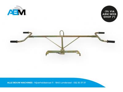 Boordsteentang van Solid bij Alle Bouw Machines (ABM).