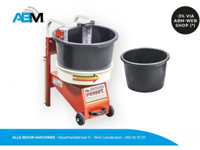 Malaxeur à cuve électrique Iperbet avec cuve de mélange supplémentaire de Raimondi chez Alle Bouw Machines (ABM).