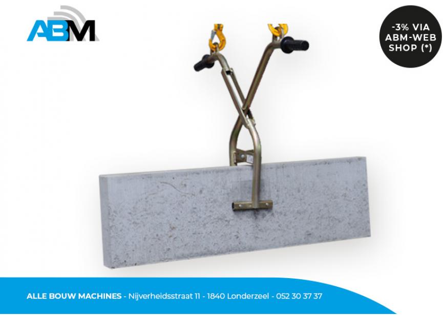 Boordsteentang BZ100 met boordsteen van Bomaco bij Alle Bouw Machines (ABM).